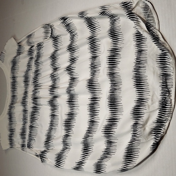 Part Two Sleeveless Printed top Size M - Picture 6 of 8